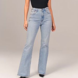 Abercrombie Curve love High rise Vintage Flare Jean